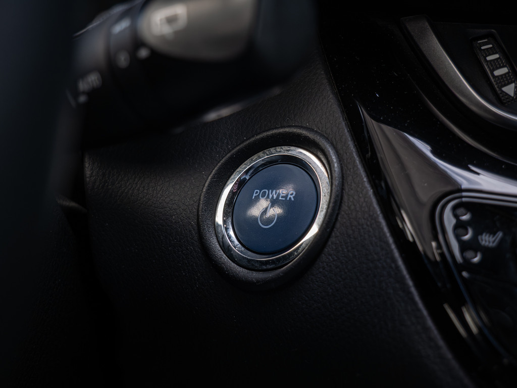 Fahrzeugansicht TOYOTA C-HR 2.0 Hybrid Team D - Bild 31