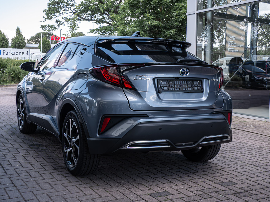Fahrzeugansicht TOYOTA C-HR 2.0 Hybrid Team D - Bild 43
