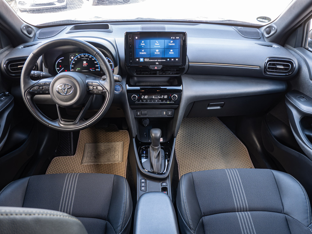 Fahrzeugansicht TOYOTA Yaris Cross 1.5 Hybrid FWD Adventure - Bild 5