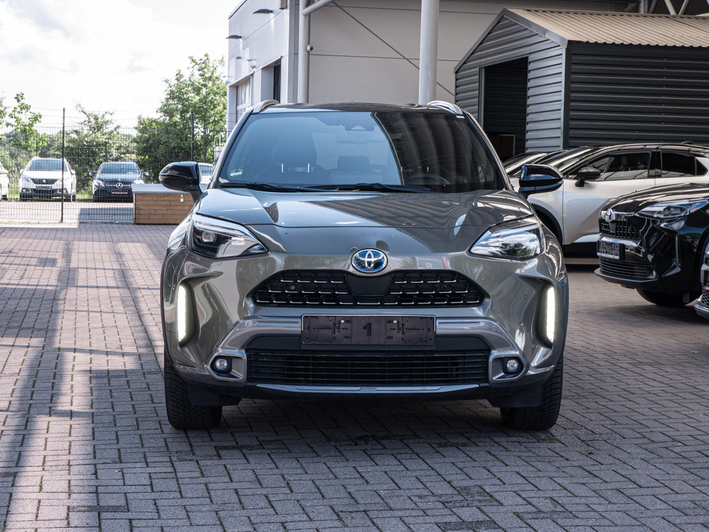 Fahrzeugansicht TOYOTA Yaris Cross 1.5 Hybrid FWD Adventure - Bild 12