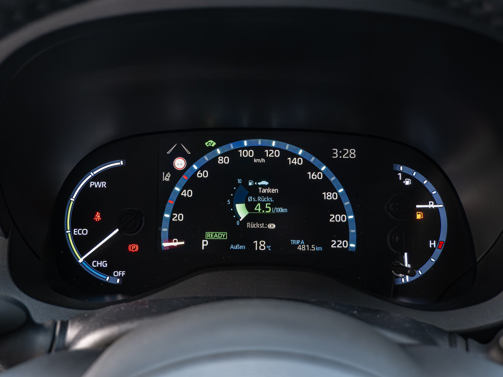 Fahrzeugansicht TOYOTA Yaris Cross 1.5 Hybrid FWD Adventure - Bild 25