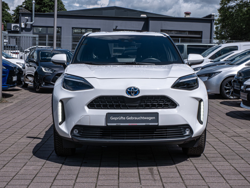 Fahrzeugansicht TOYOTA Yaris Cross Hybrid 1.5 VVT-i Team Deutschland - Bild 12