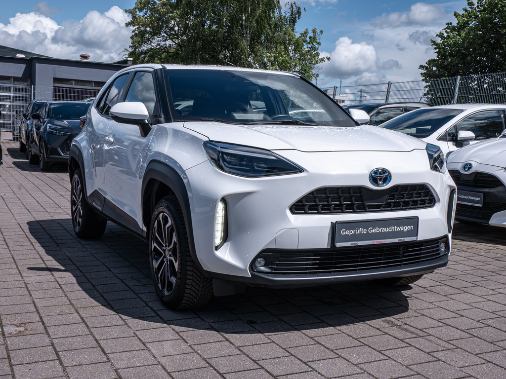 Fahrzeugansicht TOYOTA Yaris Cross Hybrid 1.5 VVT-i Team Deutschland - Bild 23