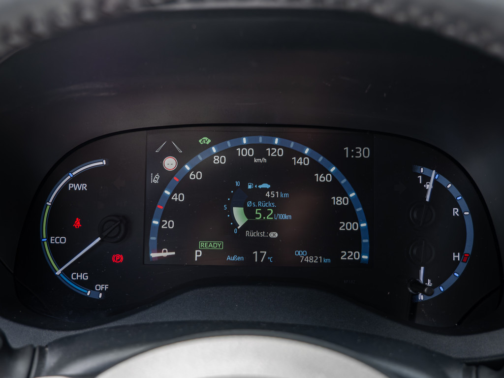 Fahrzeugansicht TOYOTA Yaris Cross Hybrid 1.5 VVT-i Team Deutschland - Bild 24