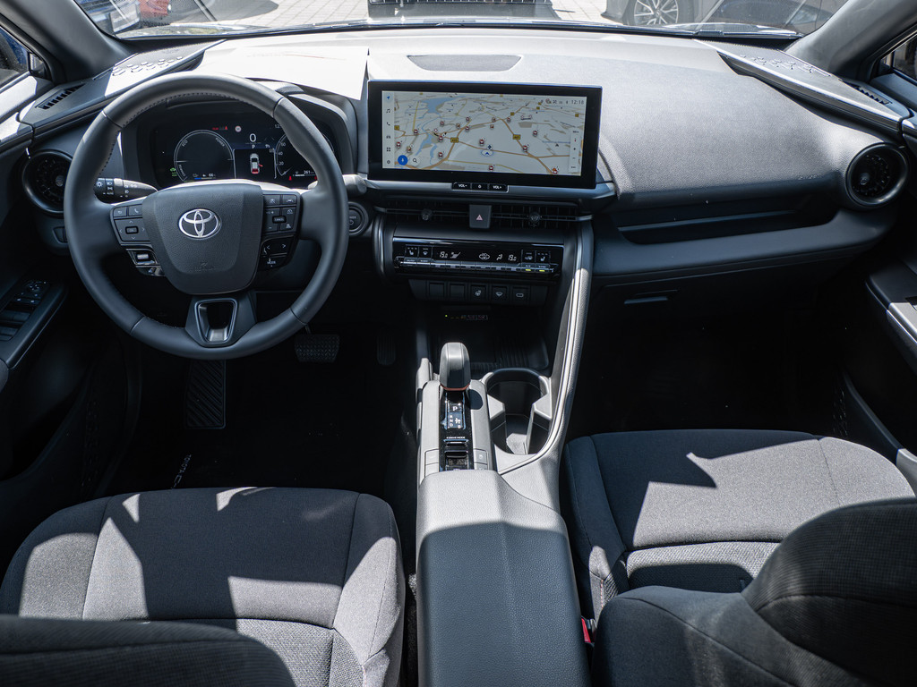 Fahrzeugansicht TOYOTA C-HR 2.0 Plug-In Hybrid Teamplayer - 3 Vorbesitzer - Bild 5