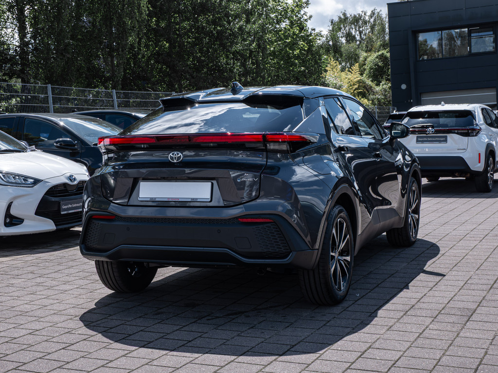 Fahrzeugansicht TOYOTA C-HR 2.0 Plug-In Hybrid Teamplayer - 3 Vorbesitzer - Bild 34