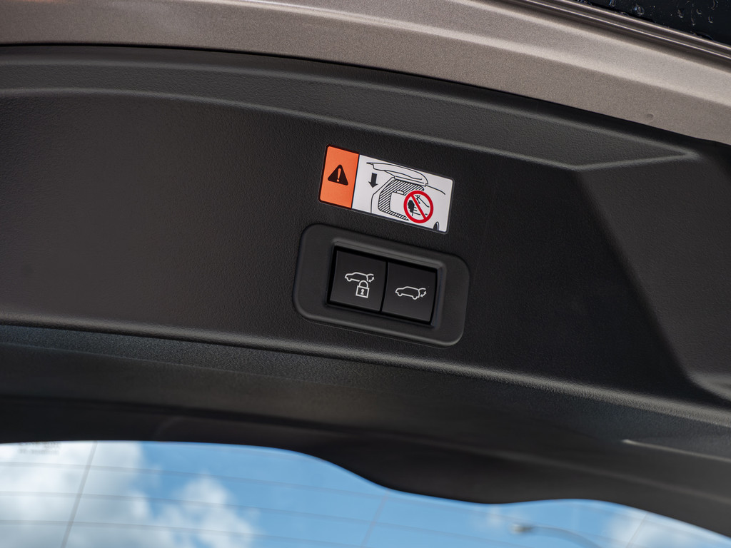Fahrzeugansicht TOYOTA bZ4X Touring - Bild 7