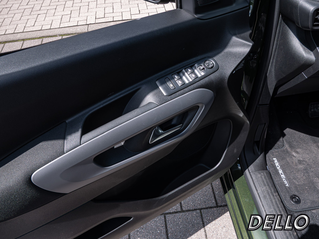 Fahrzeugansicht TOYOTA Proace City Verso 1.5 D-4D Teamplayer - Bild 32