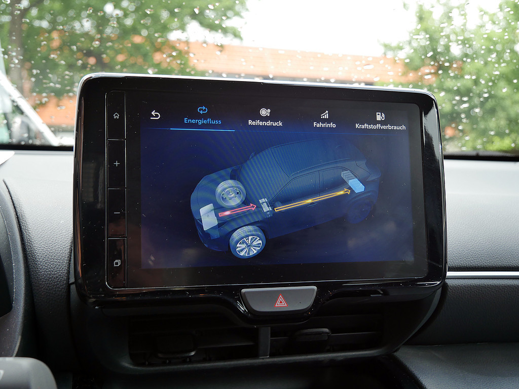 Fahrzeugansicht TOYOTA Yaris Cross Hybrid 1.5 VVT-i Team Deutschland - Bild 18