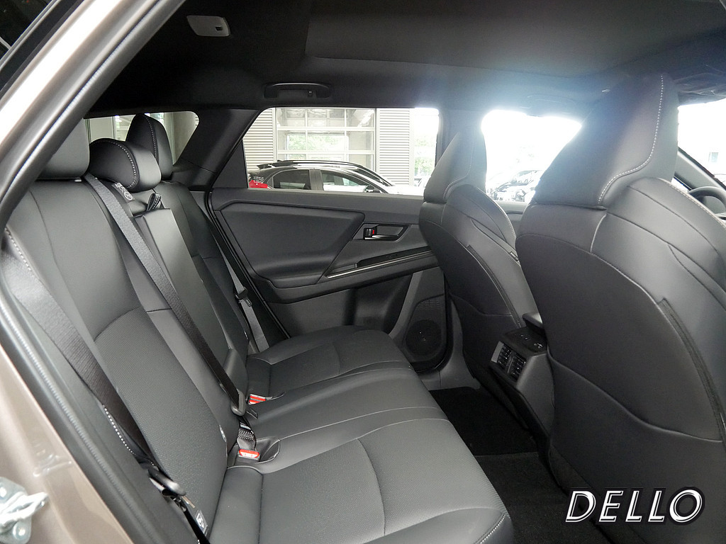 Fahrzeugansicht TOYOTA bZ4X Touring AWD Lounge - Bild 2