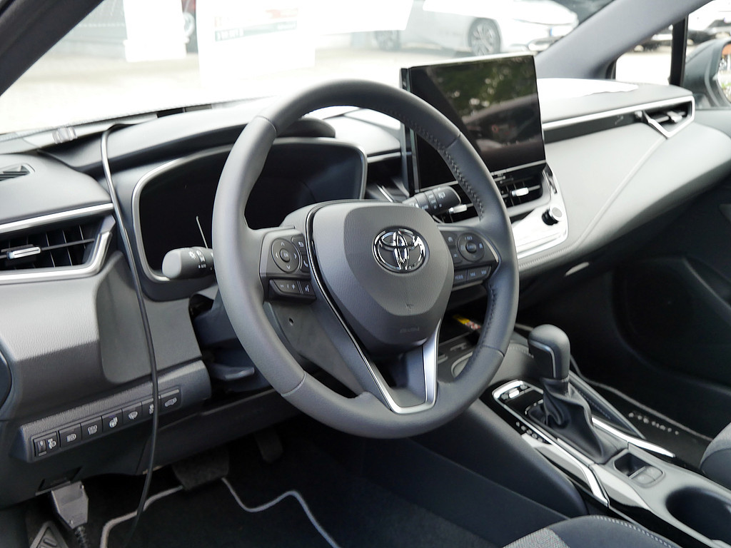Fahrzeugansicht TOYOTA Corolla Touring Sports 1.8 Hybrid Teamplayer - Bild 8