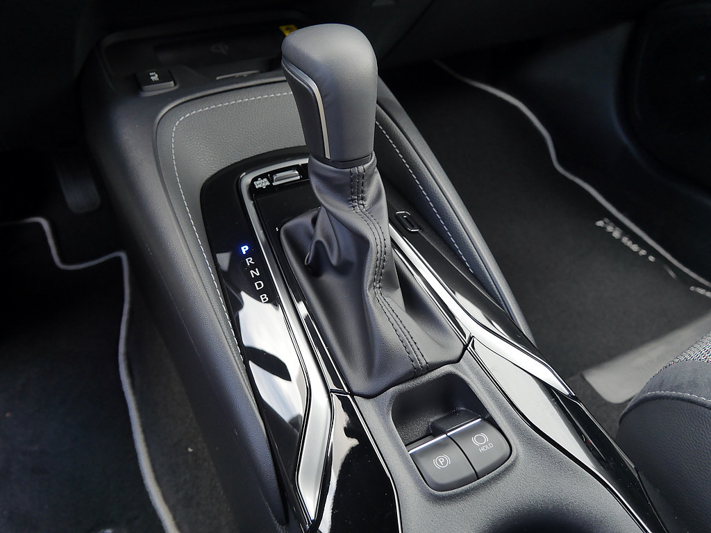 Fahrzeugansicht TOYOTA Corolla Touring Sports 1.8 Hybrid Teamplayer - Bild 11