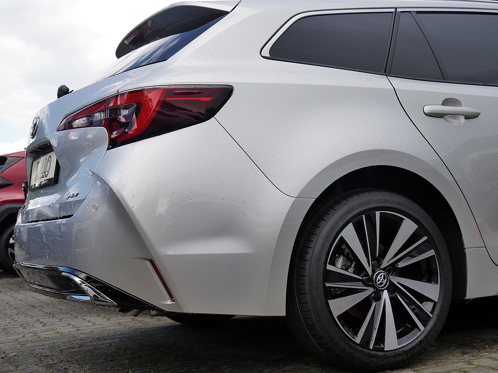 Fahrzeugansicht TOYOTA Corolla Touring Sports 1.8 Hybrid Teamplayer - Bild 27