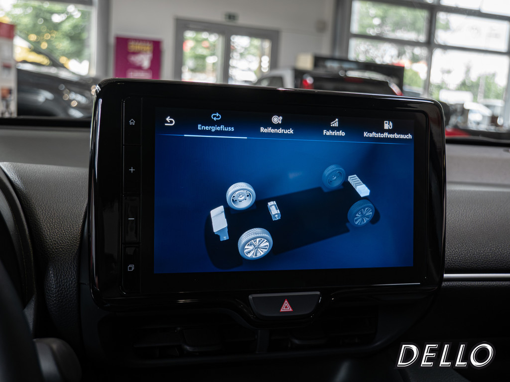 Fahrzeugansicht TOYOTA Yaris 1.5 Hybrid Teamplayer - Bild 11