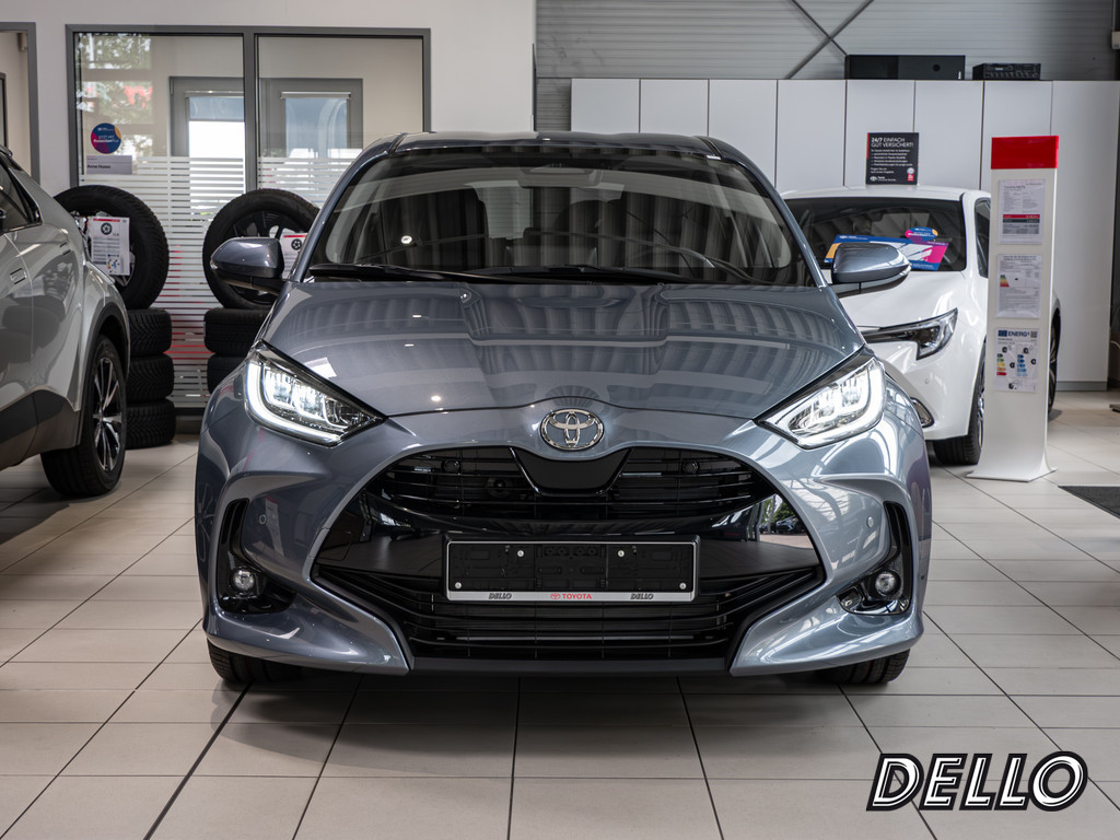 Fahrzeugansicht TOYOTA Yaris 1.5 Hybrid Teamplayer - Bild 12
