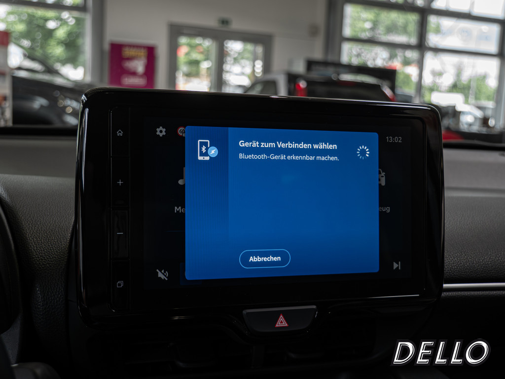 Fahrzeugansicht TOYOTA Yaris 1.5 Hybrid Teamplayer - Bild 13