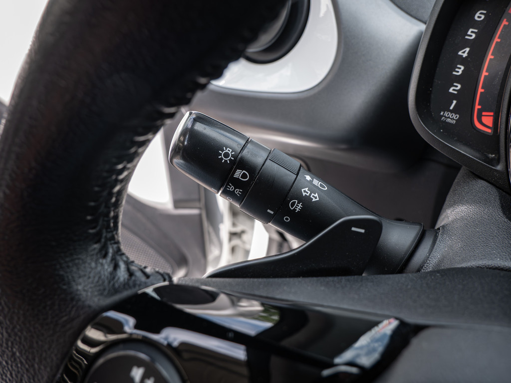 Fahrzeugansicht TOYOTA Aygo 1.0 X-play - Bild 24