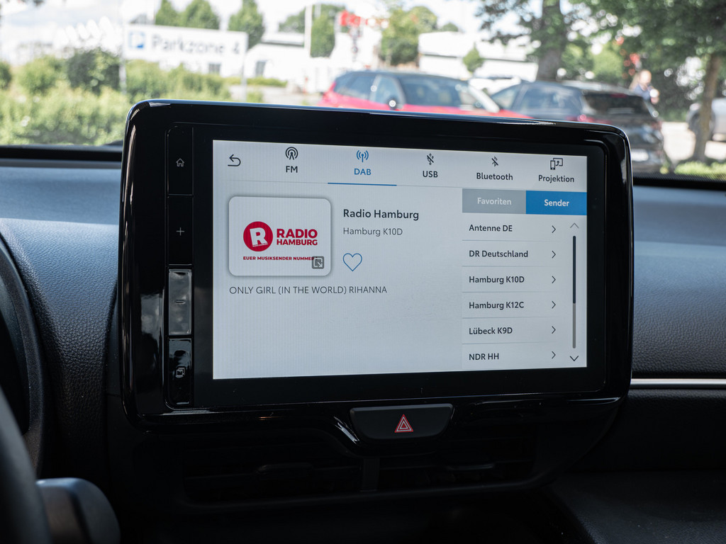 Fahrzeugansicht TOYOTA Yaris Cross Hybrid Teamplayer - Bild 14