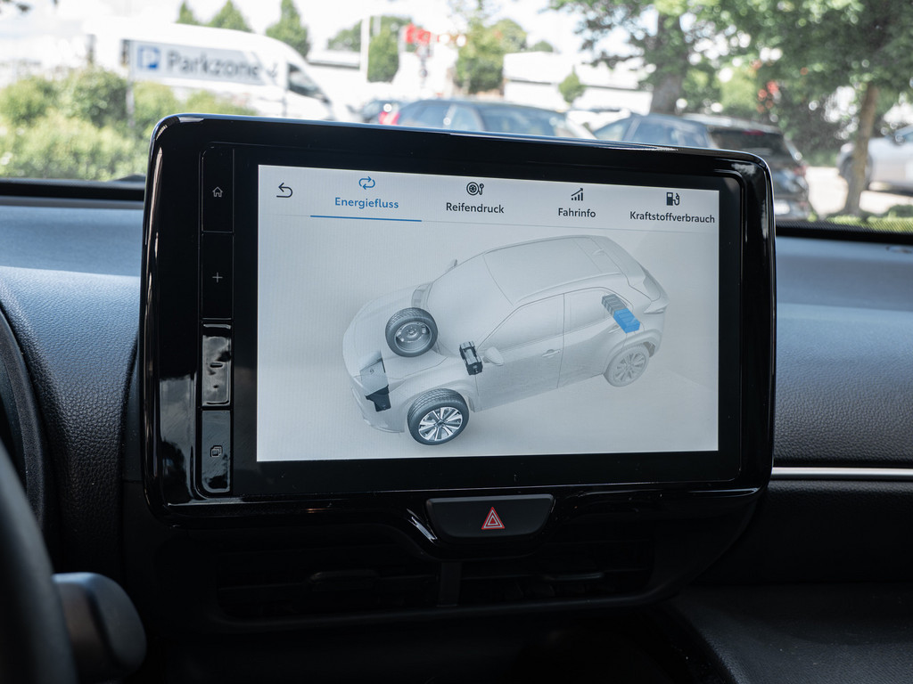Fahrzeugansicht TOYOTA Yaris Cross Hybrid Teamplayer - Bild 16