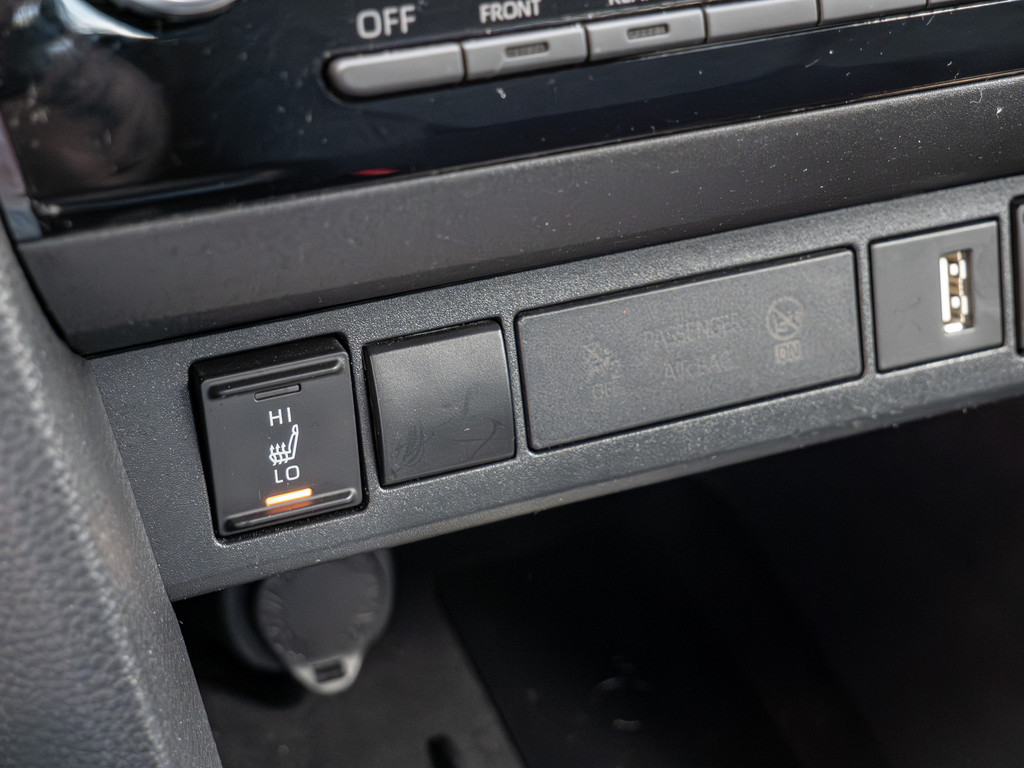 Fahrzeugansicht TOYOTA Yaris Cross Hybrid Teamplayer - Bild 19