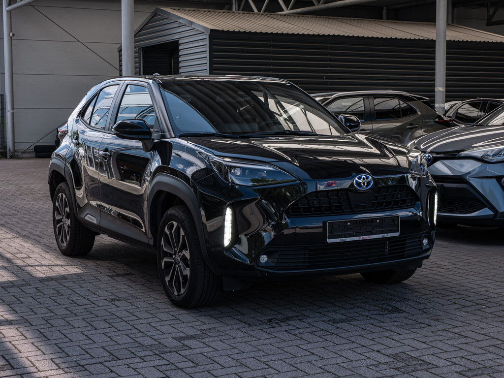 Fahrzeugansicht TOYOTA Yaris Cross Hybrid Teamplayer - Bild 23